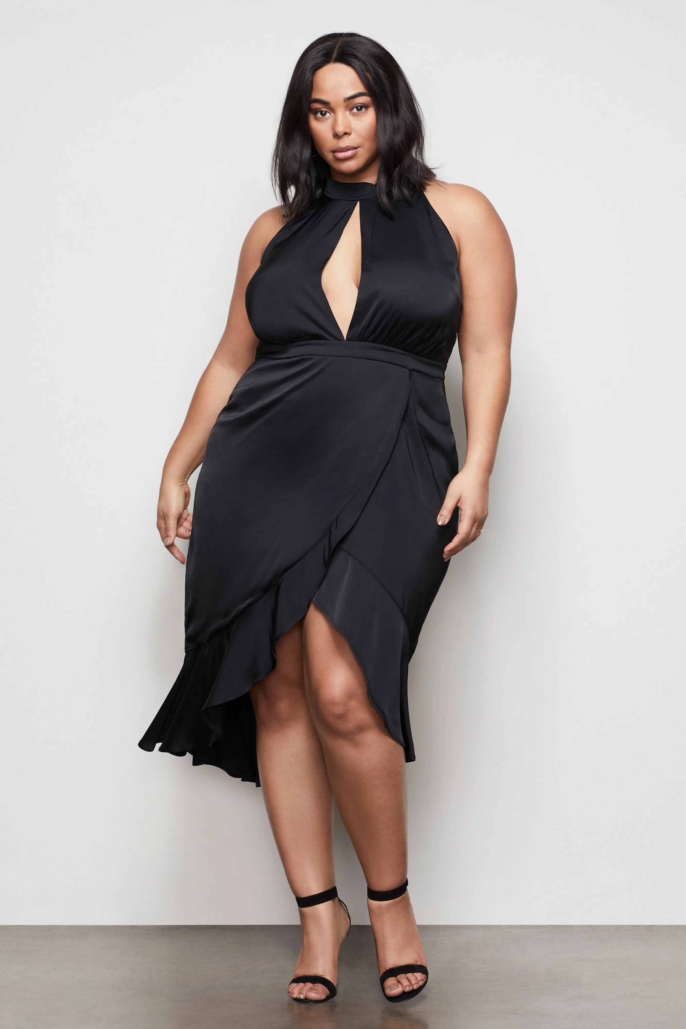 THE RESORT HALTER DRESS | BLACK001